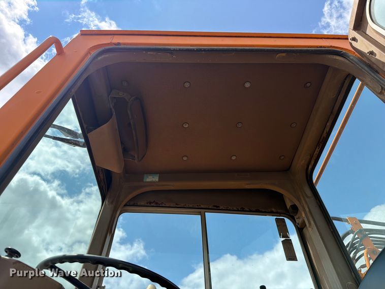image for item FC3258 1991 Caterpillar 615C elevating scraper