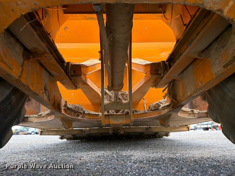 image for item FC3258 1991 Caterpillar 615C elevating scraper