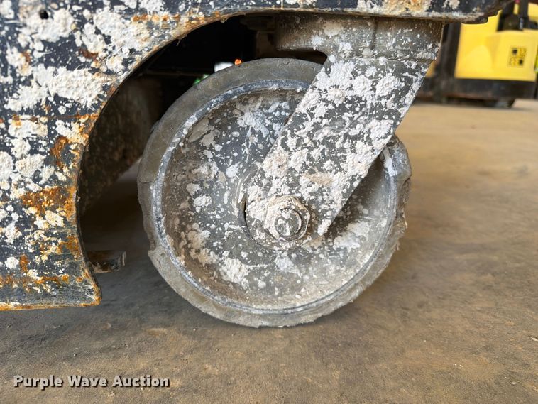 image for item FC3279 2010 JLG 20MVL vertical lift