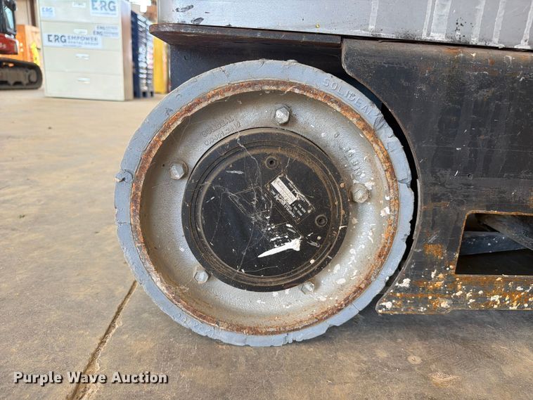 image for item FC3279 2010 JLG 20MVL vertical lift