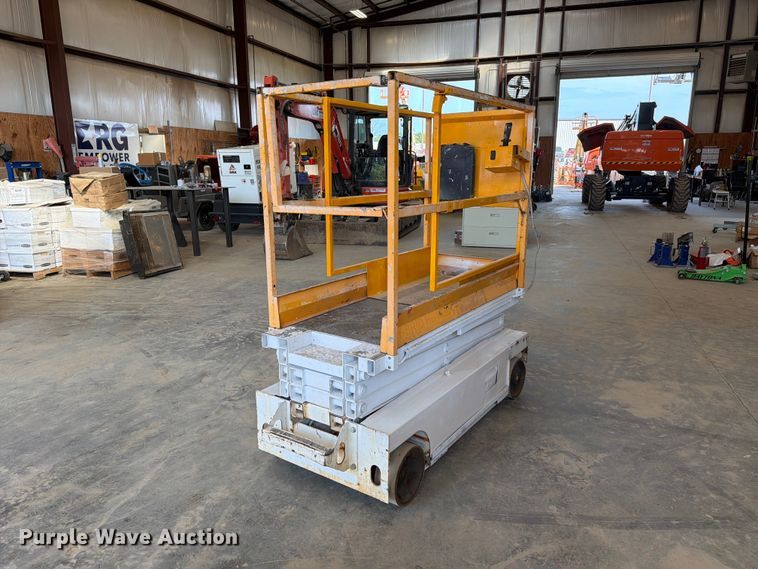image for item FC3280 Hy-Bird HB-1430 scissor lift