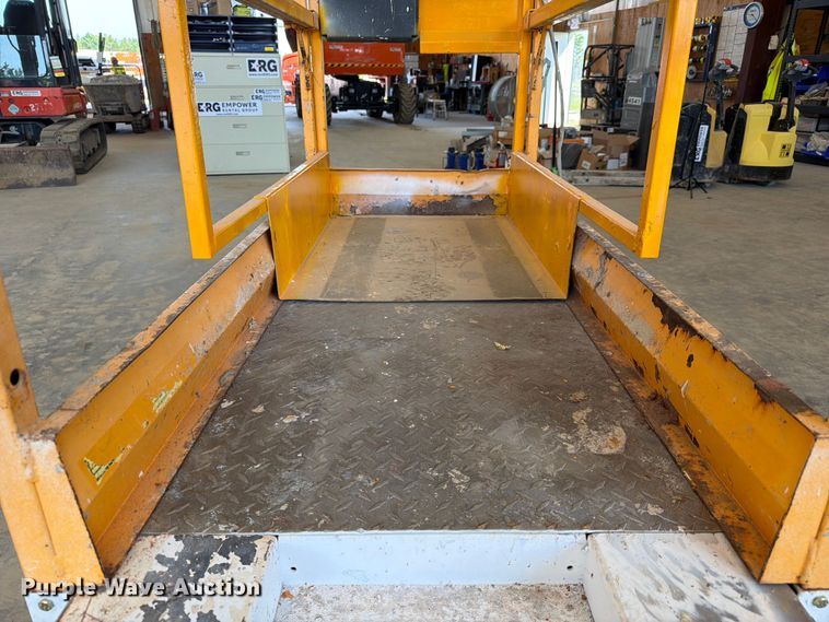 image for item FC3280 Hy-Bird HB-1430 scissor lift