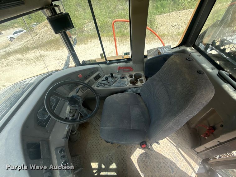 image for item FC4024 2016 Volvo A25G articulated haul truck