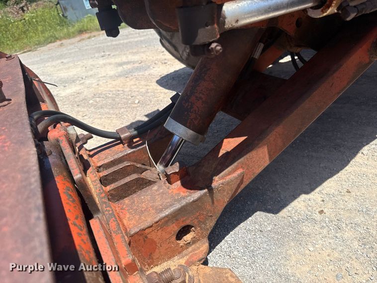 image for item FC4027 Ditch Witch 5010DD trencher