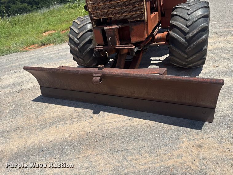 image for item FC4027 Ditch Witch 5010DD trencher