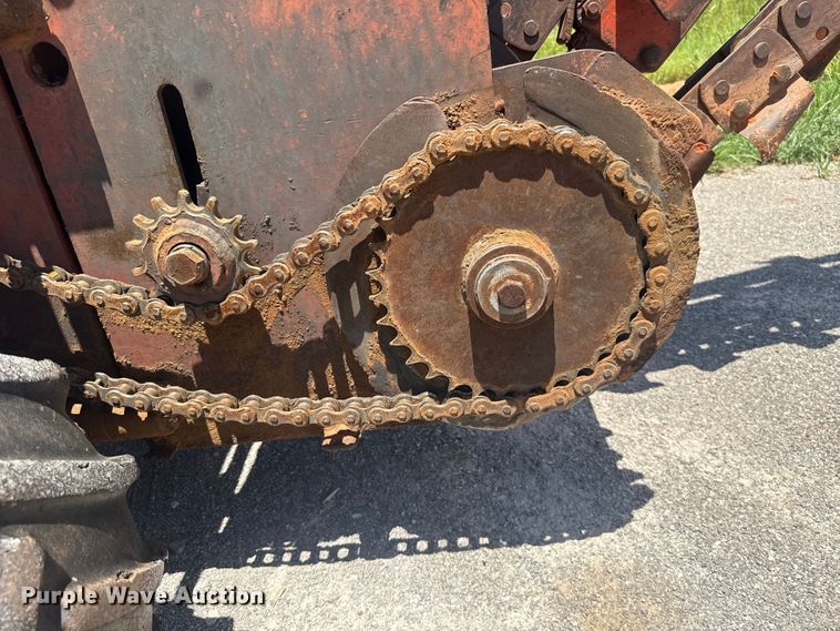 image for item FC4027 Ditch Witch 5010DD trencher