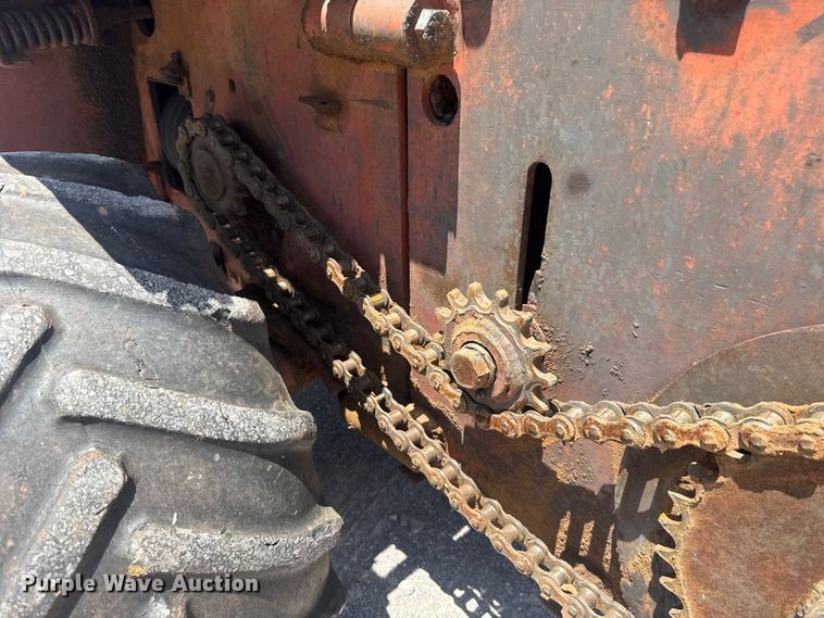 image for item FC4027 Ditch Witch 5010DD trencher