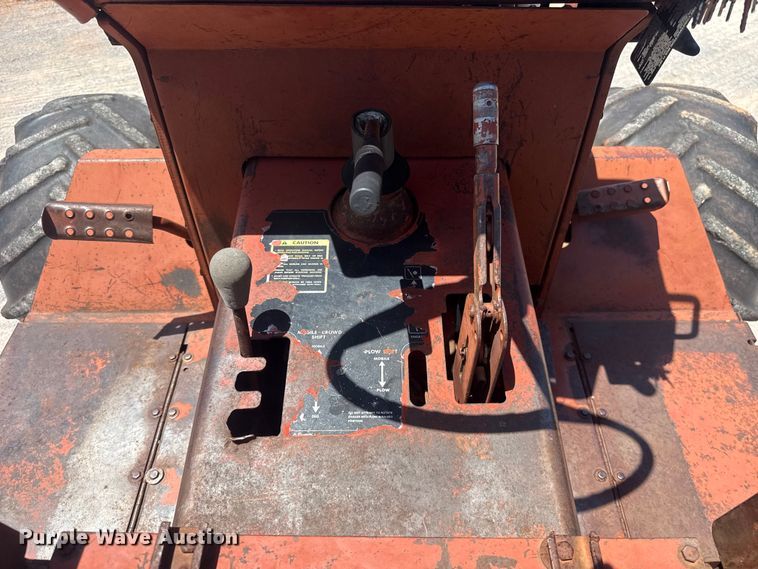 image for item FC4027 Ditch Witch 5010DD trencher