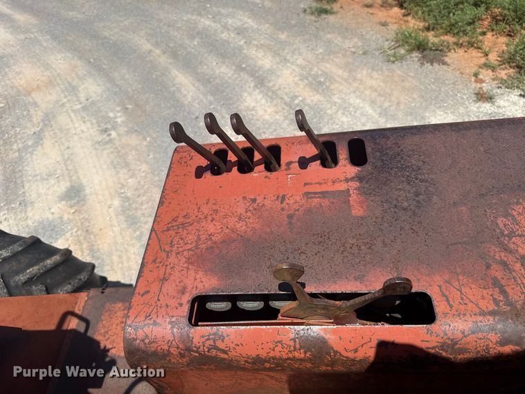 image for item FC4027 Ditch Witch 5010DD trencher