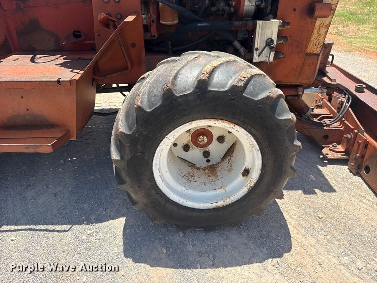 image for item FC4027 Ditch Witch 5010DD trencher