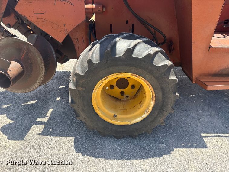 image for item FC4027 Ditch Witch 5010DD trencher