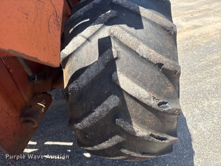 image for item FC4027 Ditch Witch 5010DD trencher