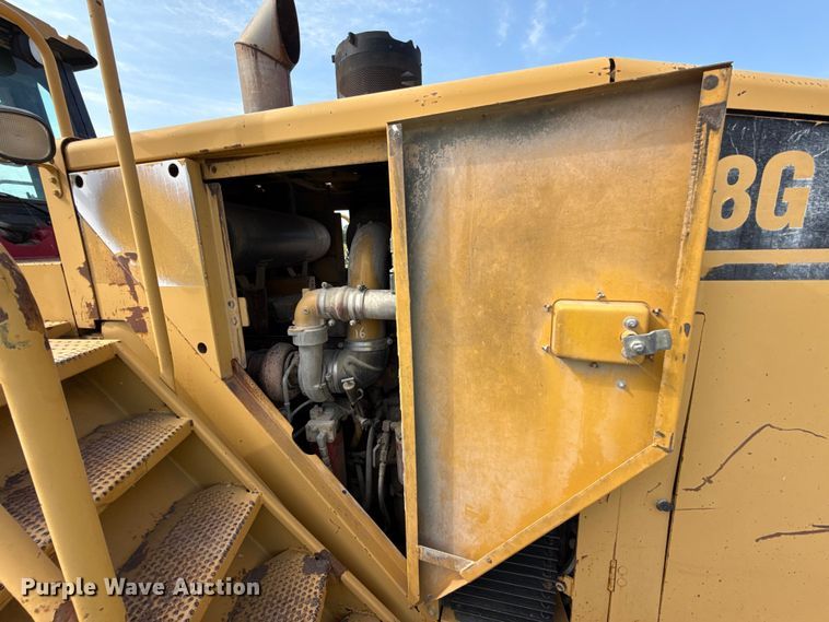 image for item FC4037 2002 Caterpillar 988G wheel loader
