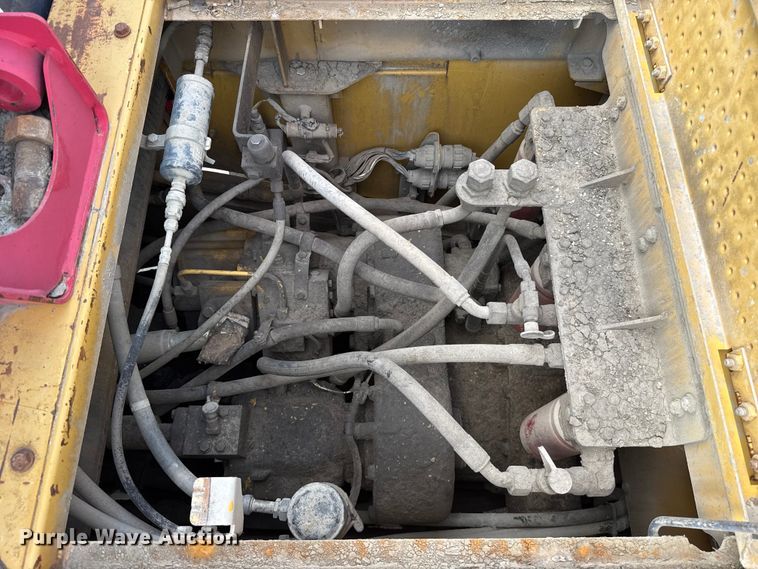 image for item FC4037 2002 Caterpillar 988G wheel loader