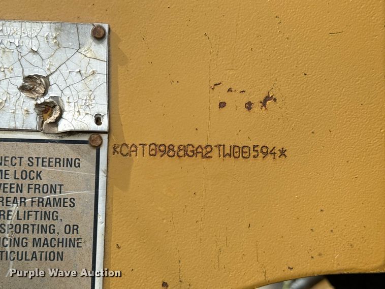 image for item FC4037 2002 Caterpillar 988G wheel loader