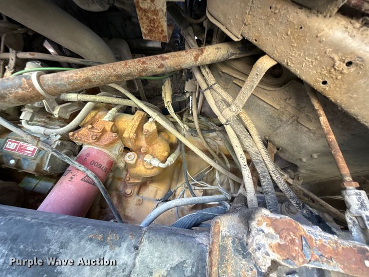 image for item FC4040 1979 Ford LT9000 crane truck