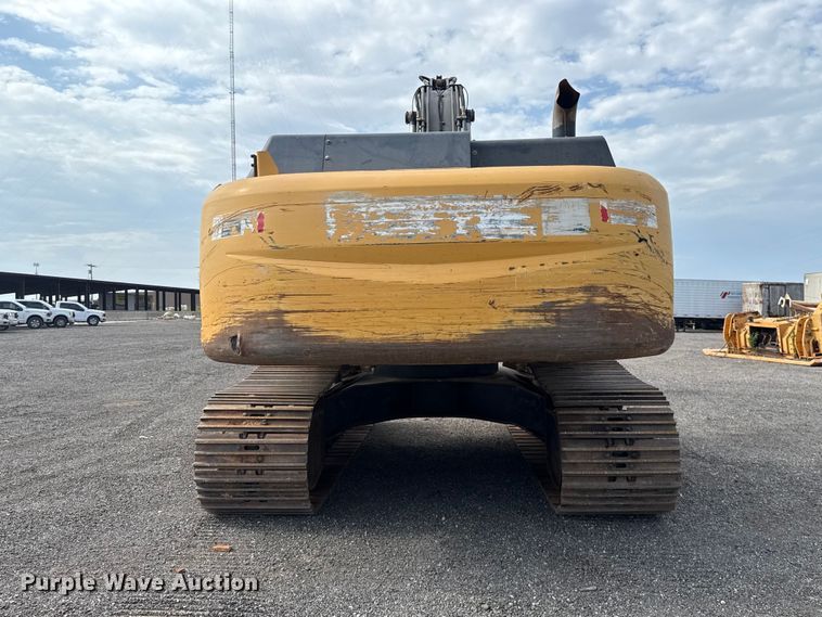 image for item FC4082 2013 John Deere 350G LC excavator