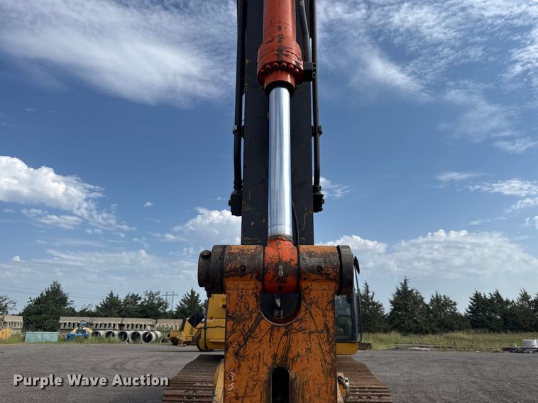 image for item FC4082 2013 John Deere 350G LC excavator