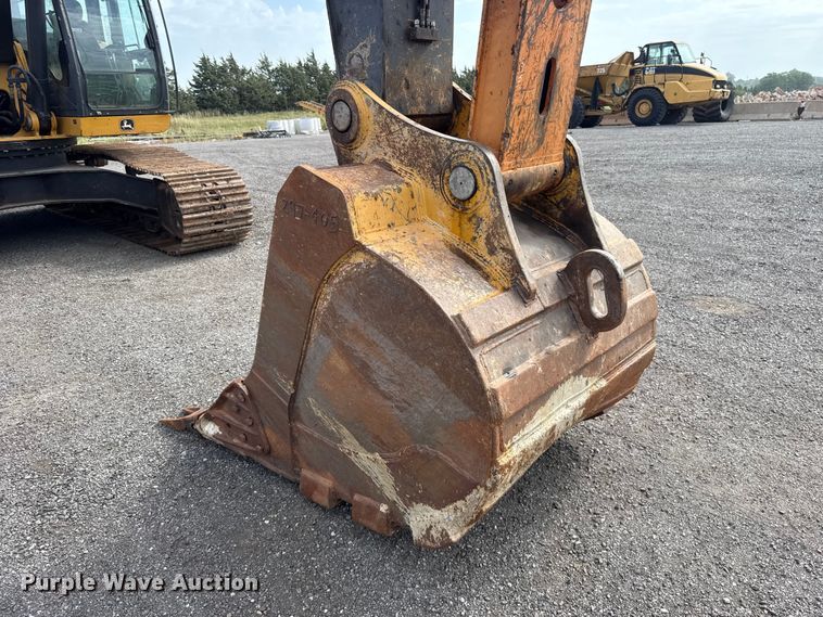 image for item FC4082 2013 John Deere 350G LC excavator
