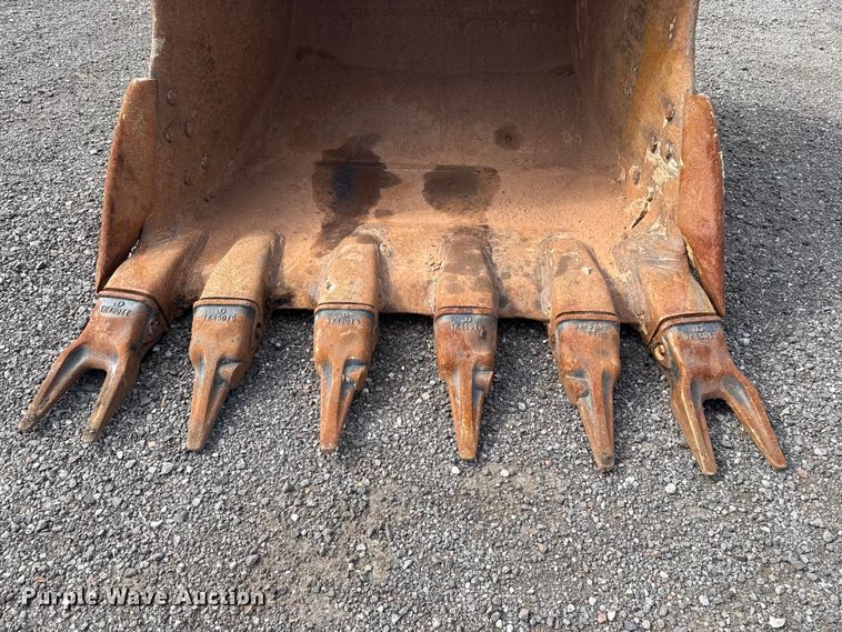 image for item FC4082 2013 John Deere 350G LC excavator