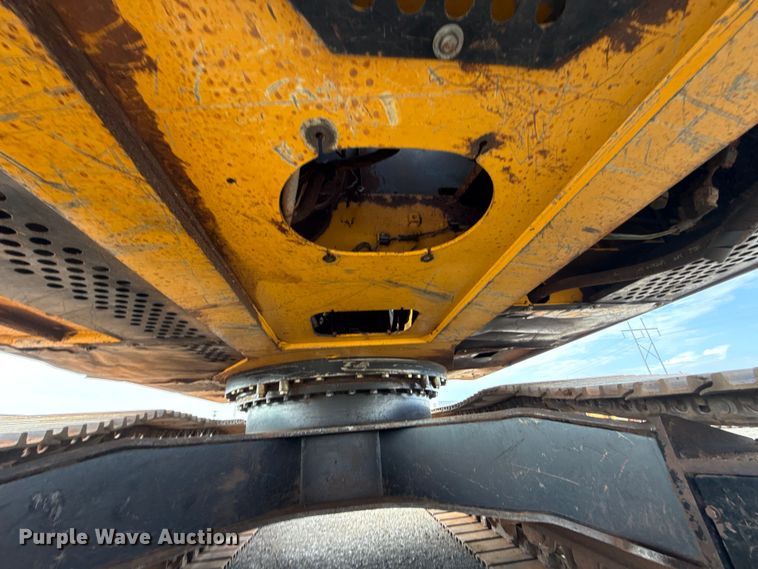 image for item FC4082 2013 John Deere 350G LC excavator