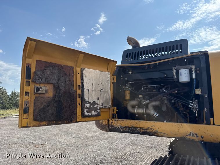 image for item FC4082 2013 John Deere 350G LC excavator
