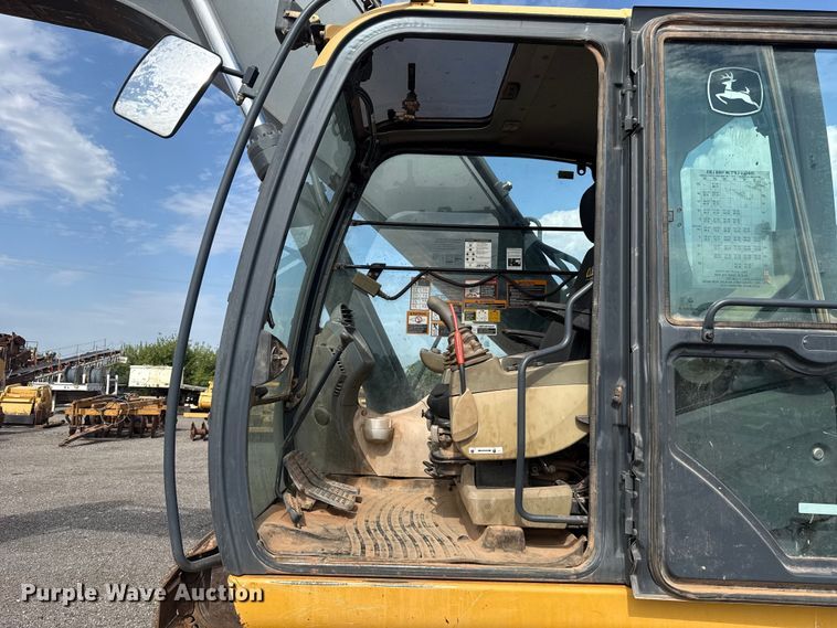 image for item FC4082 2013 John Deere 350G LC excavator