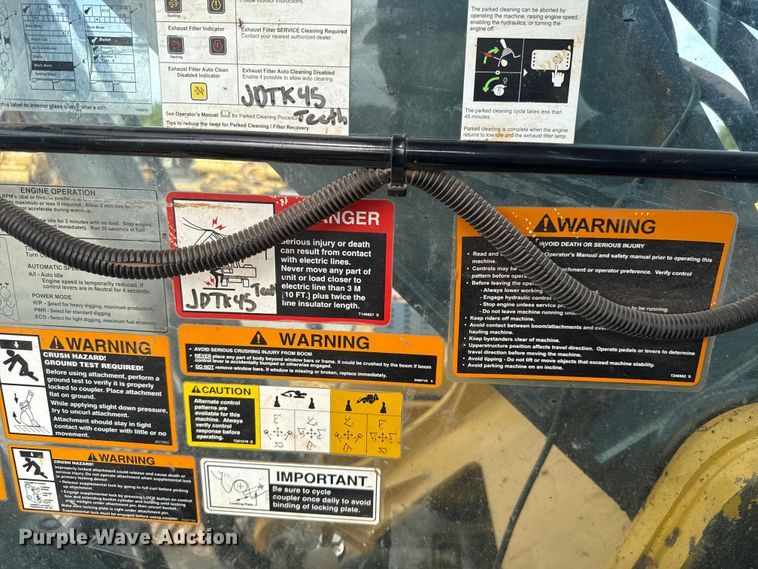 image for item FC4082 2013 John Deere 350G LC excavator