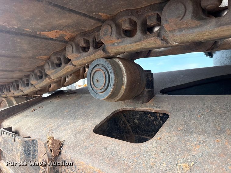 image for item FC4082 2013 John Deere 350G LC excavator