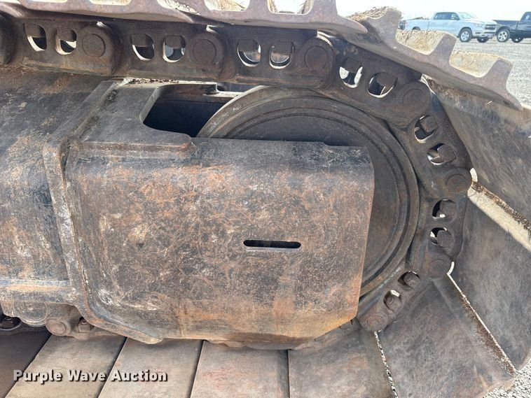 image for item FC4082 2013 John Deere 350G LC excavator