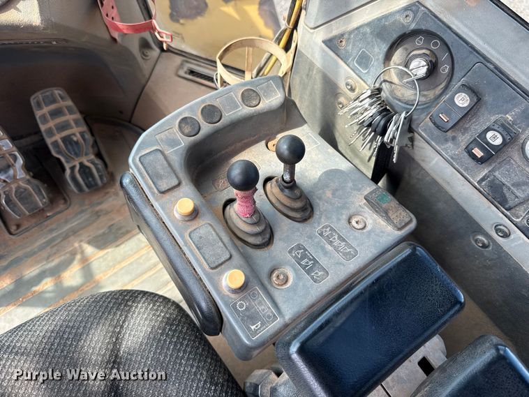 image for item FC4083 2013 Caterpillar 972K wheel loader