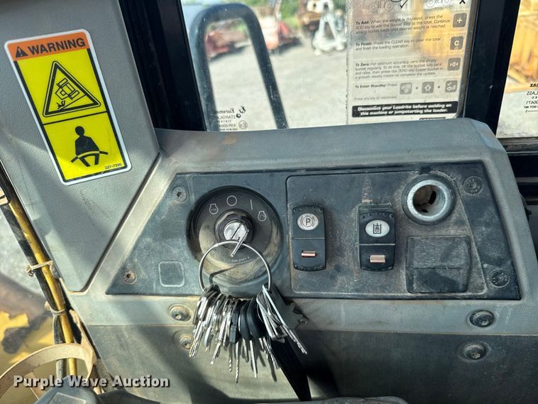 image for item FC4083 2013 Caterpillar 972K wheel loader