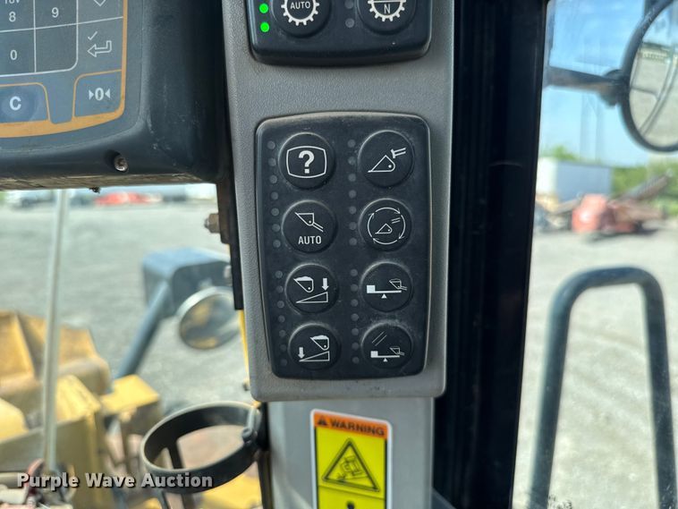 image for item FC4083 2013 Caterpillar 972K wheel loader