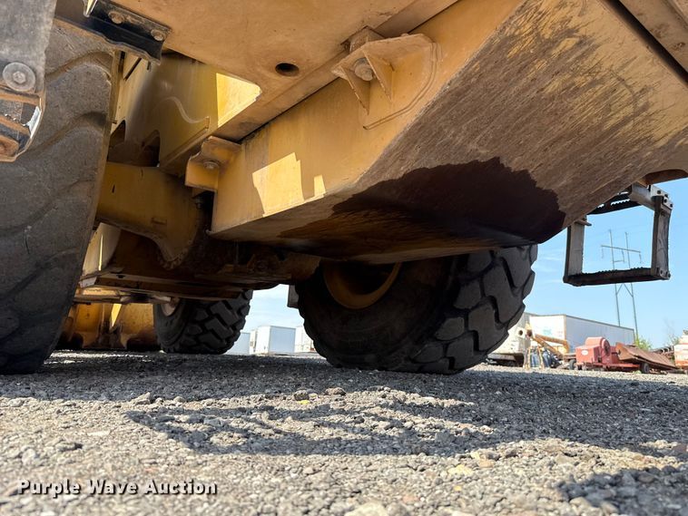 image for item FC4083 2013 Caterpillar 972K wheel loader