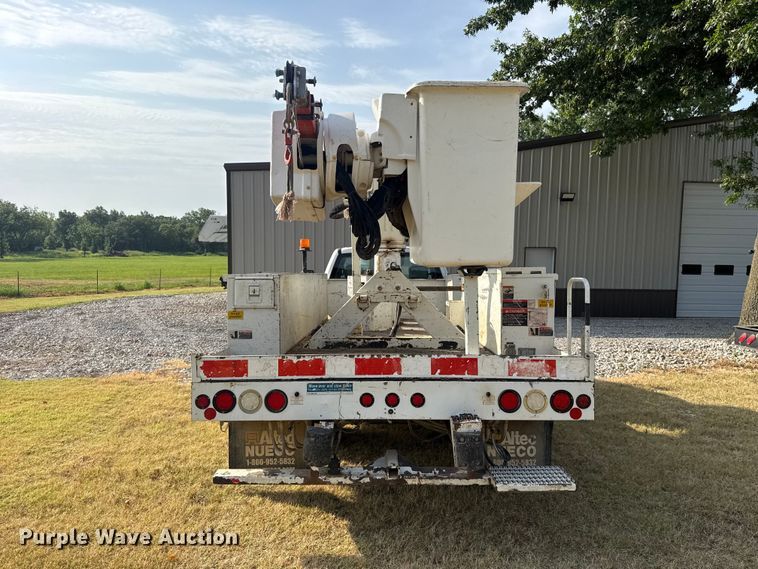 image for item FC4116 2022 Ford F550 Super Duty bucket truck