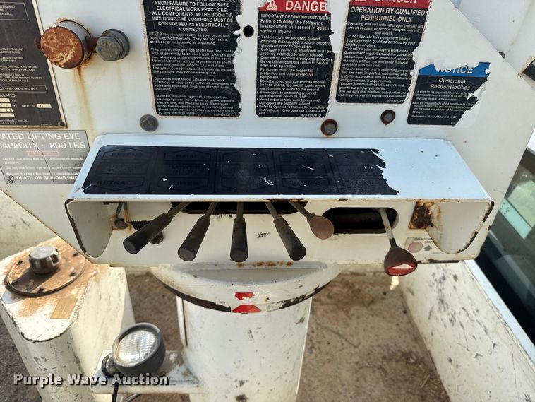image for item FC4116 2022 Ford F550 Super Duty bucket truck