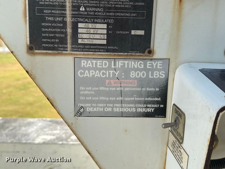 image for item FC4116 2022 Ford F550 Super Duty bucket truck