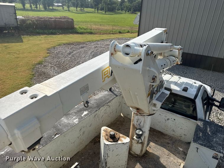 image for item FC4116 2022 Ford F550 Super Duty bucket truck