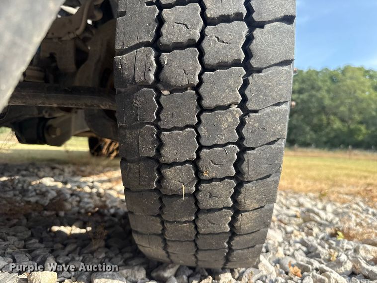 image for item FC4116 2022 Ford F550 Super Duty bucket truck