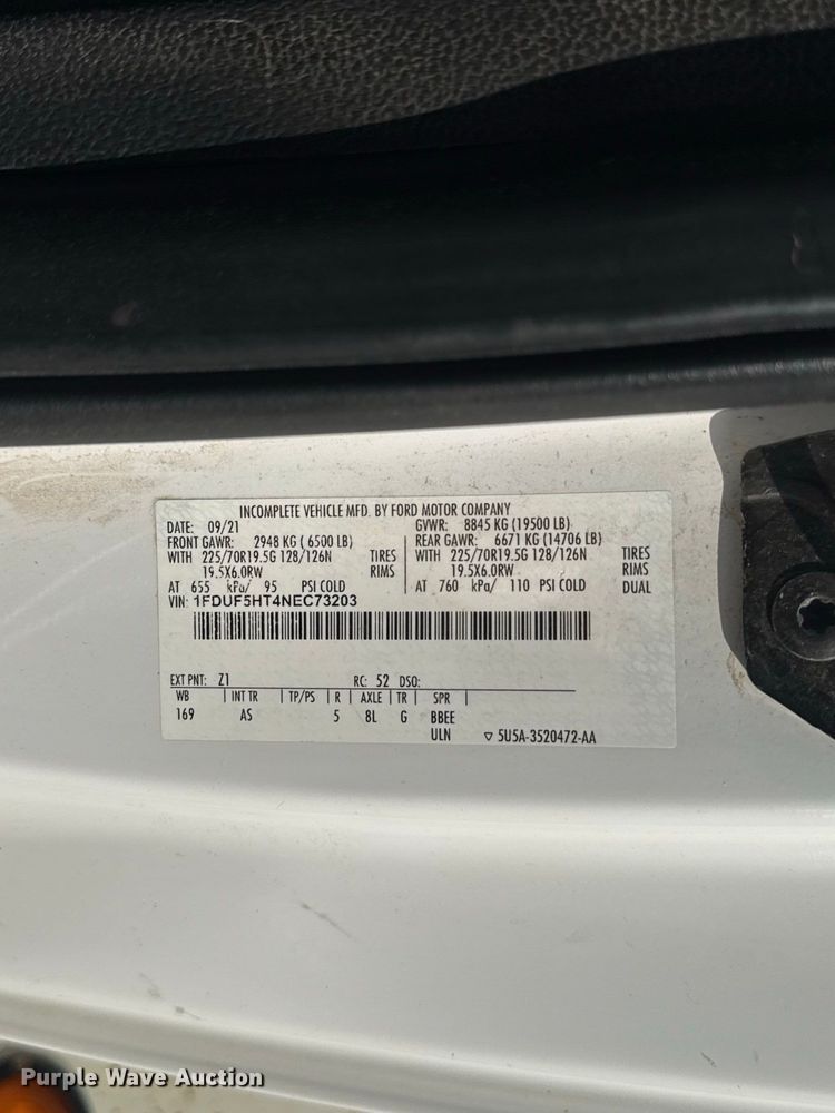 image for item FC4116 2022 Ford F550 Super Duty bucket truck