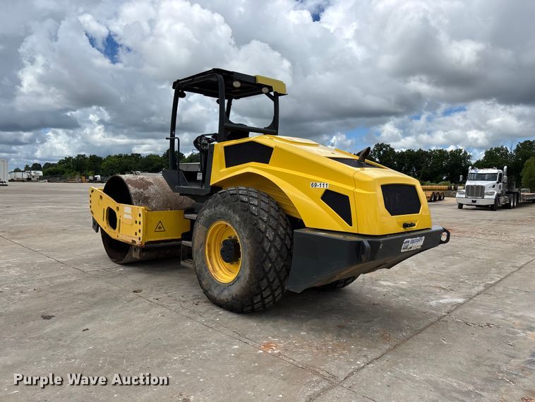 image for item FG0417 2017 Bomag BW 213 DH-5 single drum vibratory roller