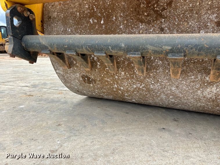 image for item FG0417 2017 Bomag BW 213 DH-5 single drum vibratory roller