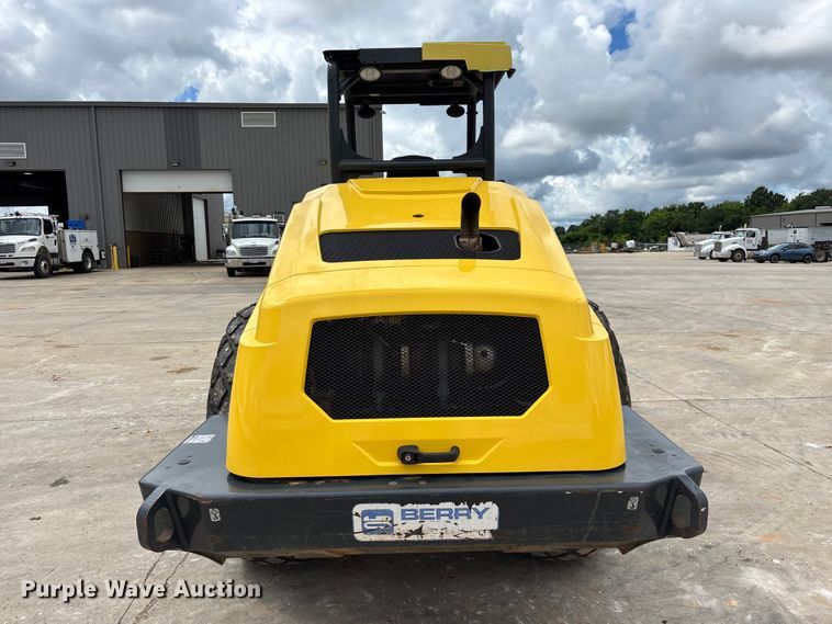 image for item FG0417 2017 Bomag BW 213 DH-5 single drum vibratory roller