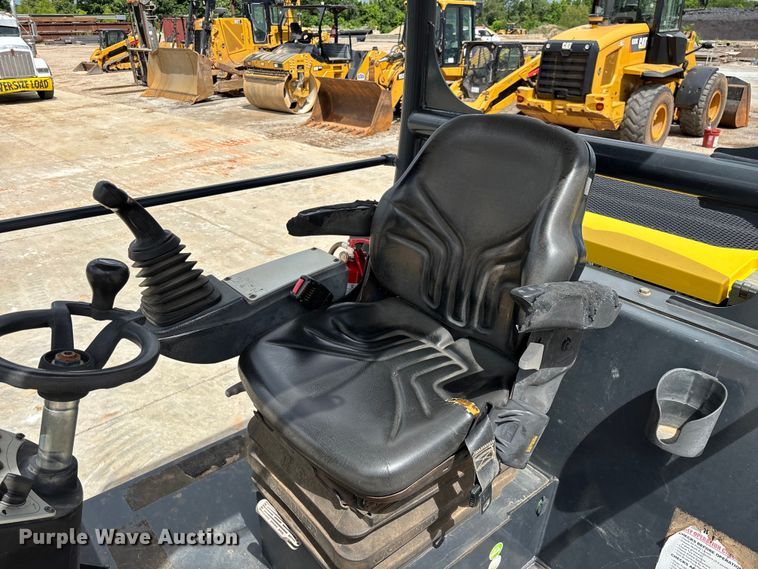 image for item FG0417 2017 Bomag BW 213 DH-5 single drum vibratory roller
