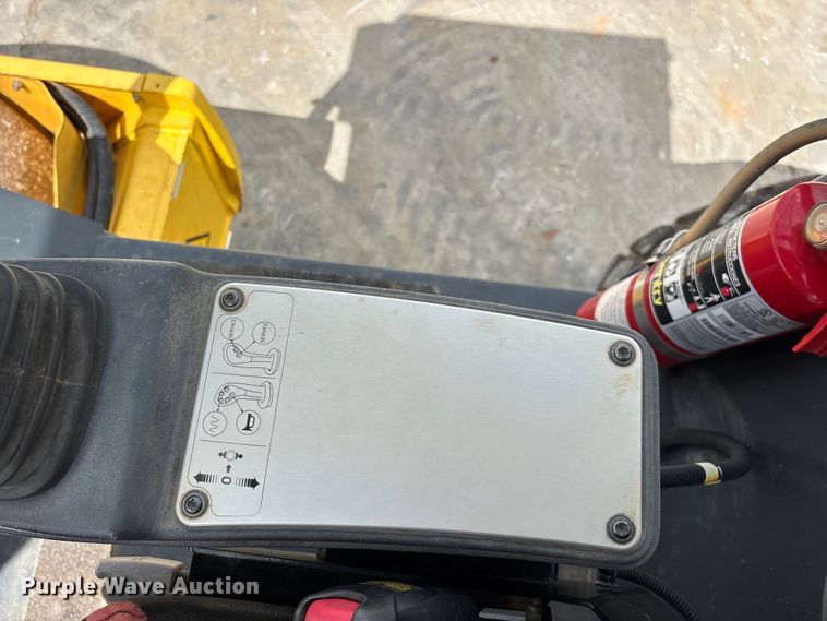 image for item FG0417 2017 Bomag BW 213 DH-5 single drum vibratory roller