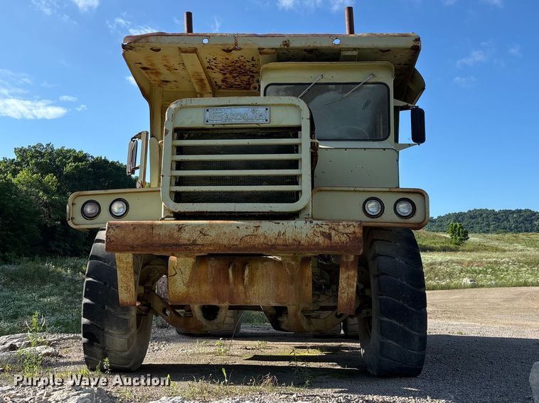 image for item FG0462 Euclid 215FD haul truck