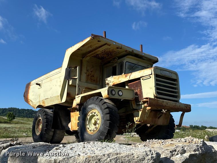 image for item FG0462 Euclid 215FD haul truck