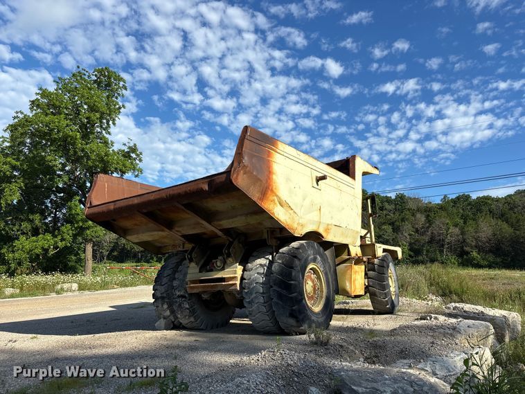 image for item FG0462 Euclid 215FD haul truck