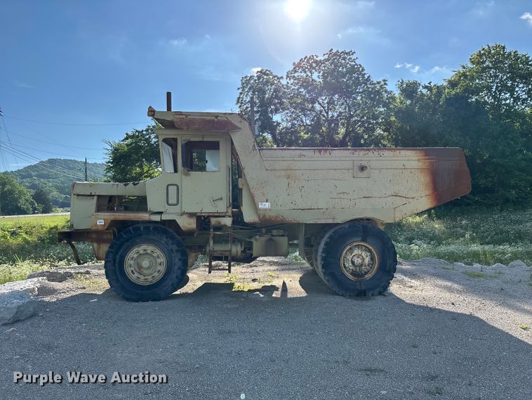 image for item FG0462 Euclid 215FD haul truck