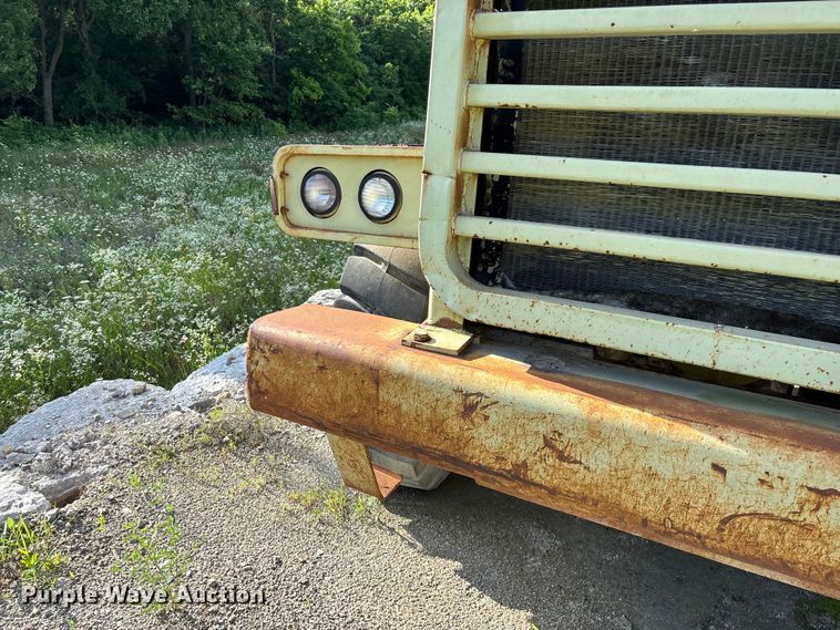 image for item FG0462 Euclid 215FD haul truck